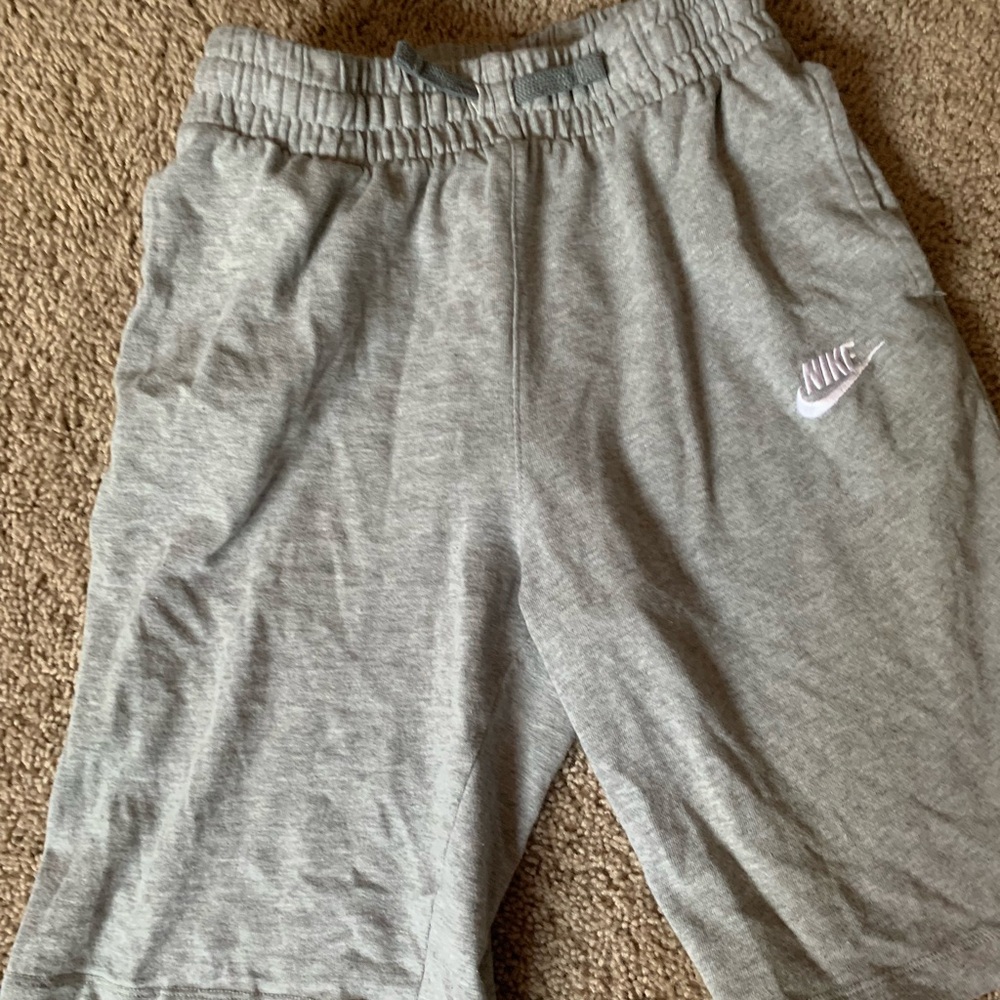Nike short